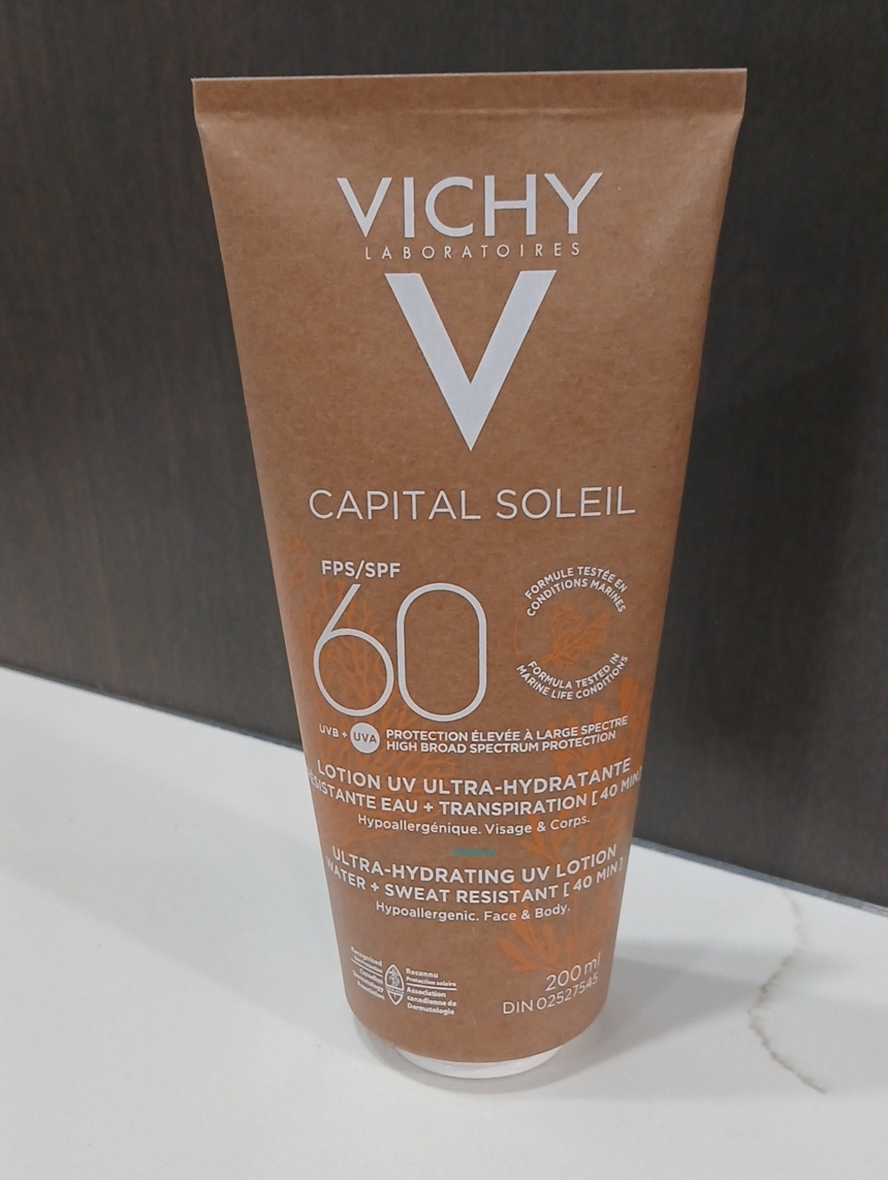 🌞Vichy Capital Soleil SPF 60 Hydrating UV Lotion